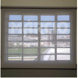preço de cortinas de rolo para janelas Jardim Iririú